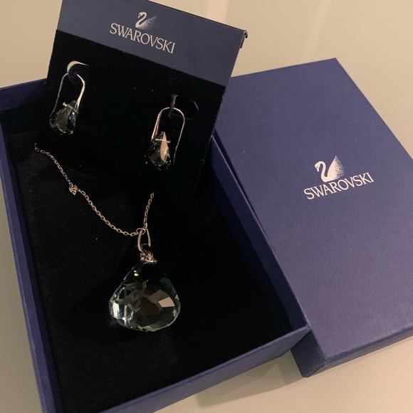 Swarovski Necklace - Pale Blue Crystal Pendant - Picture 7 of 8